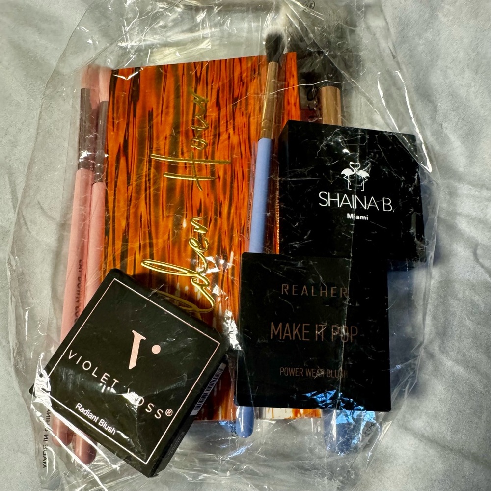 Makeup Set Beauty for Real Golden Hour Palette PLUS EXTRAS - NIB